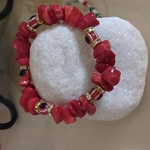 Red shell bracelet